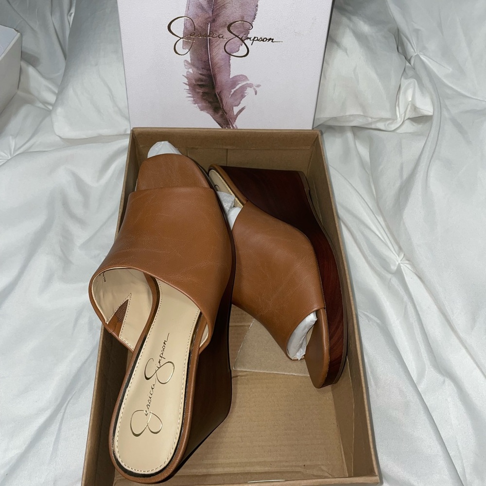 New Jessica Simpson wedge